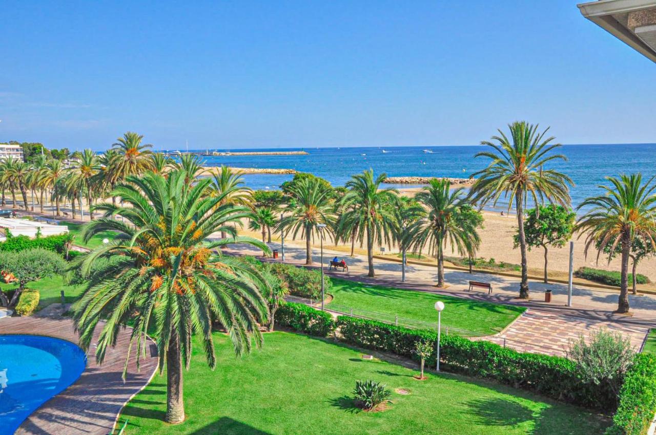 דירות קמברילס Golf A Bjos 9 Only Families מראה חיצוני תמונה