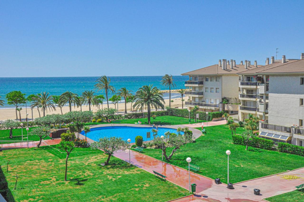 דירות קמברילס Golf A Bjos 9 Only Families מראה חיצוני תמונה