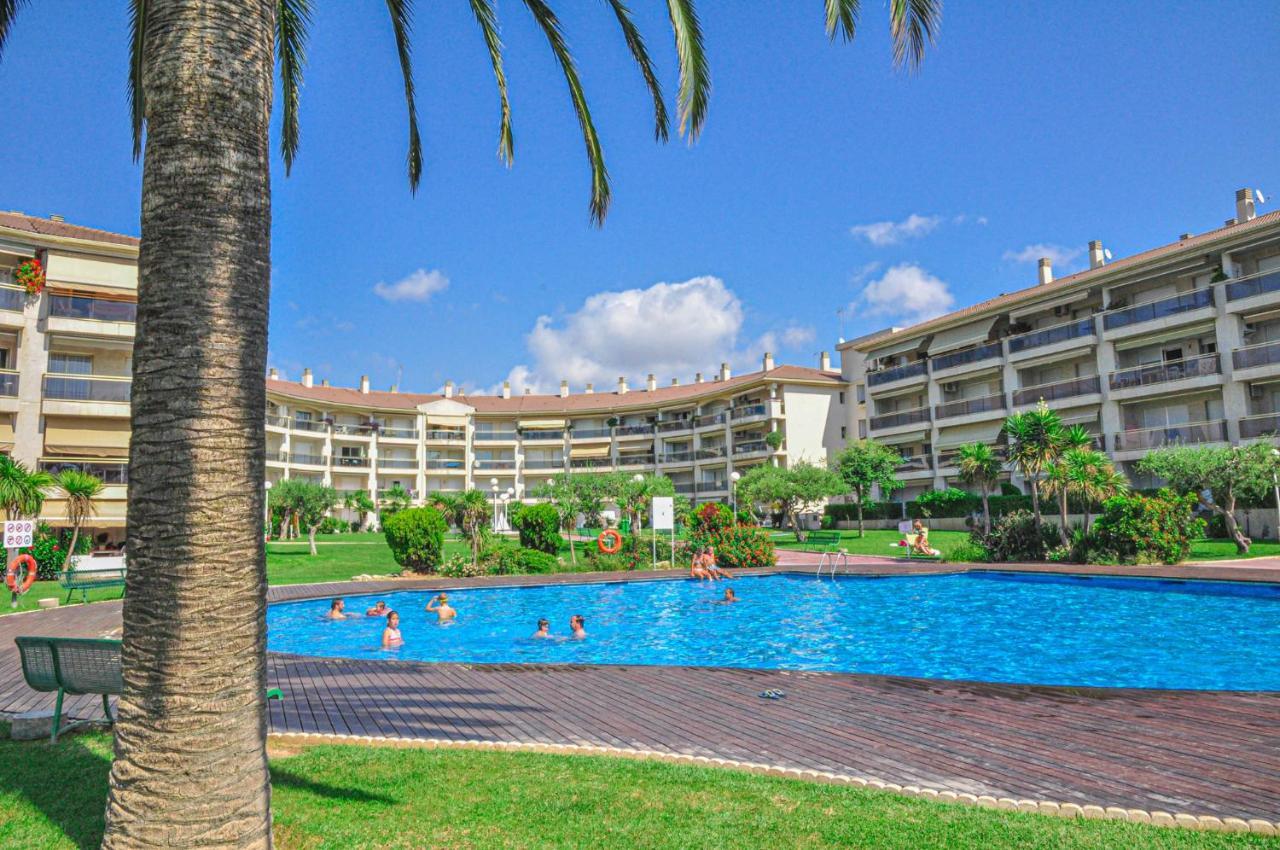 דירות קמברילס Golf A Bjos 9 Only Families מראה חיצוני תמונה